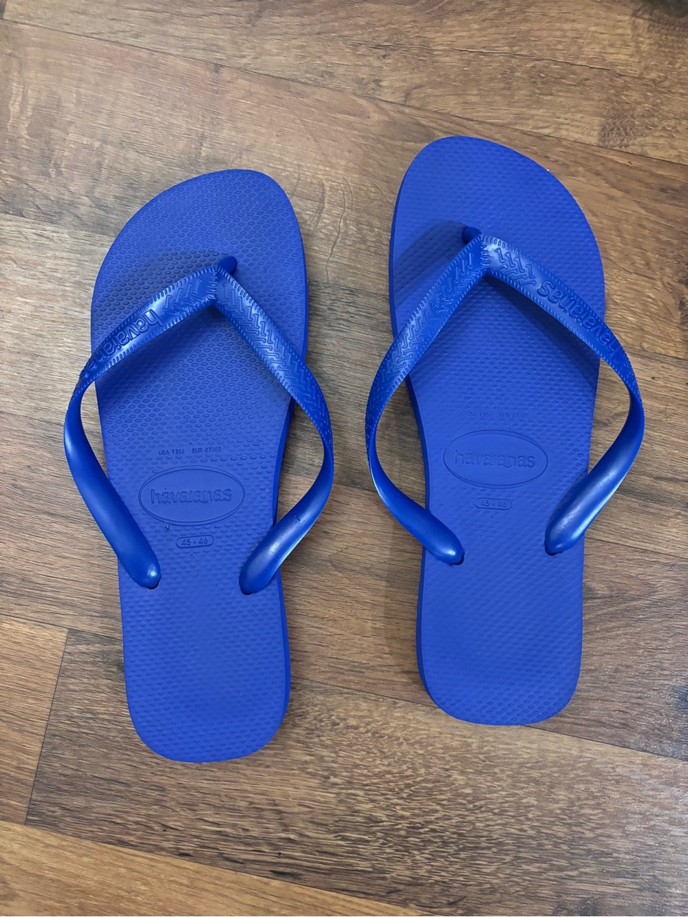 Havaianas Women’s Flip Flops in Bright Blue
